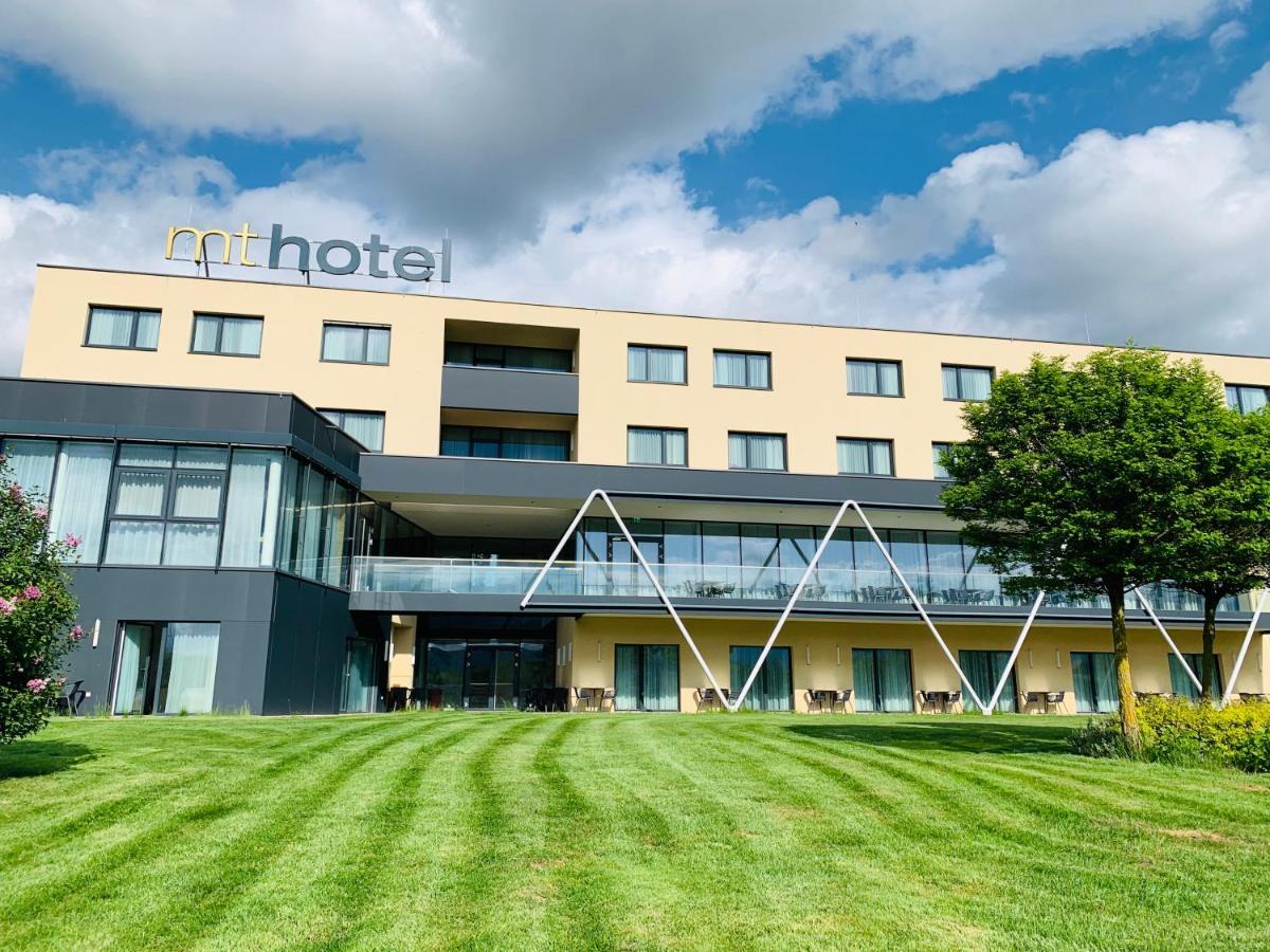 Mt Hotel Zeltweg Exterior photo